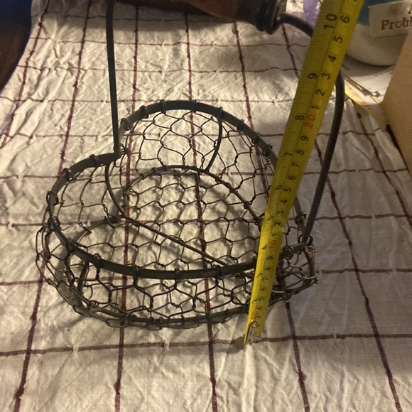 Heart basket - Picture 3 of 3